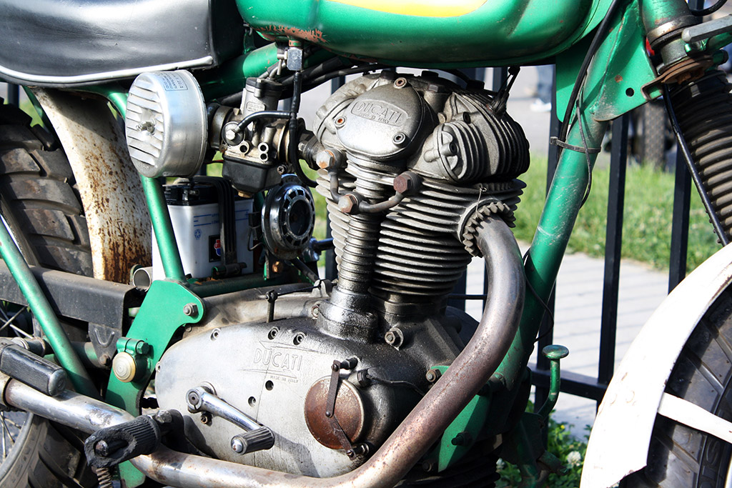 MOTOBLOT 2014 Scene - Ducati Engine