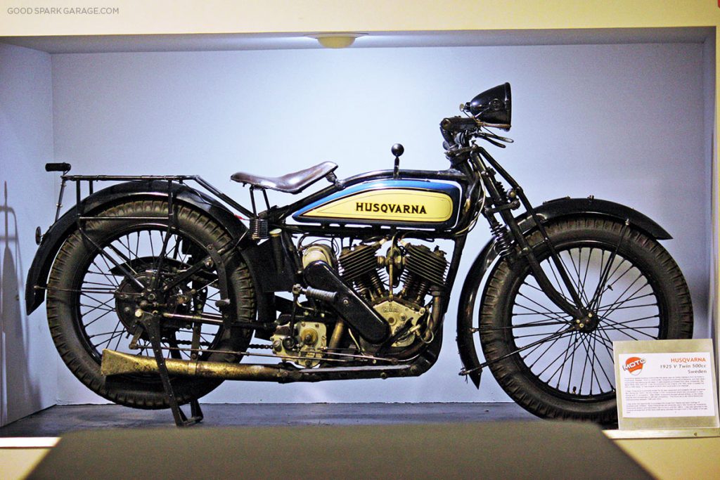 moto-museum-stlouis-husqvarna-motorcycle