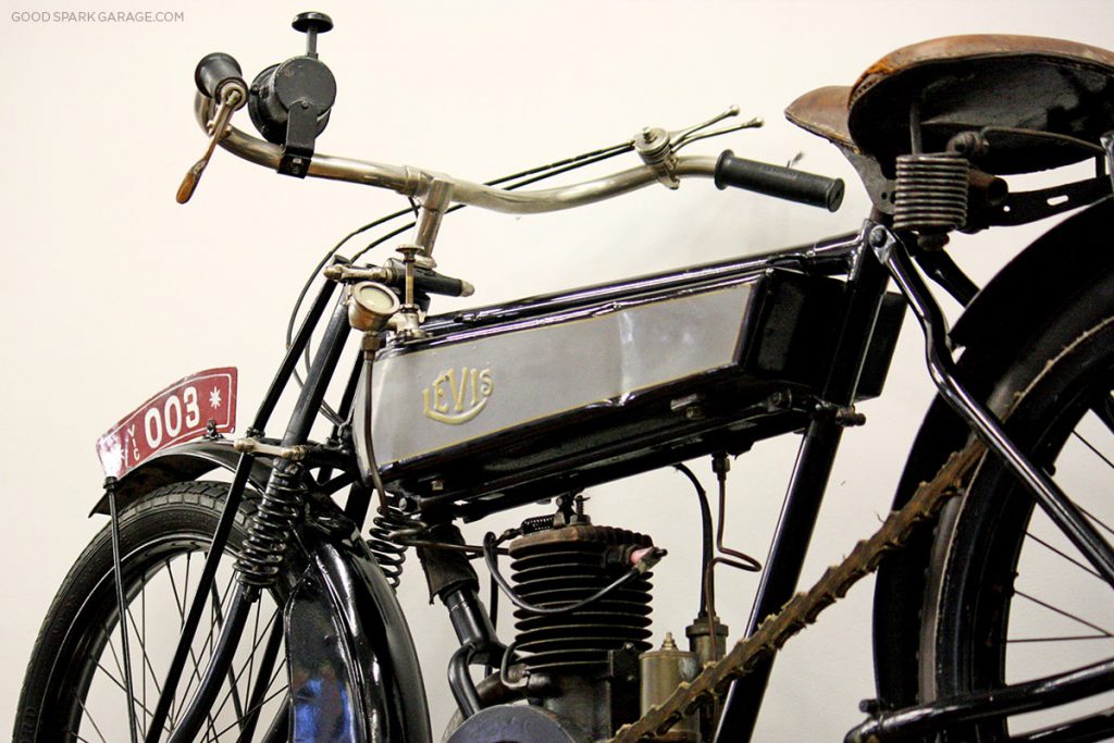 moto-museum-stlouis-levis-motorcycle